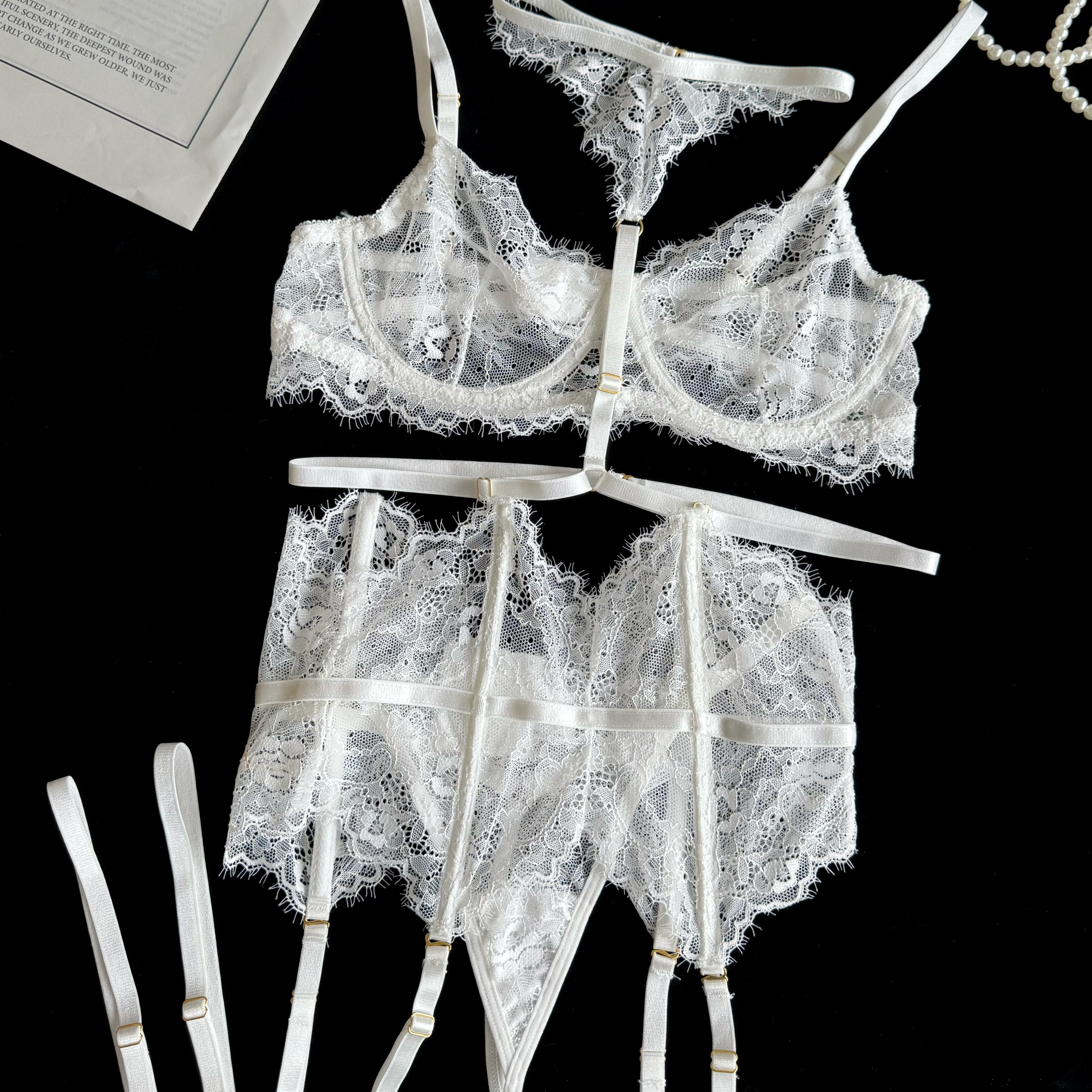 Three-point bikinis